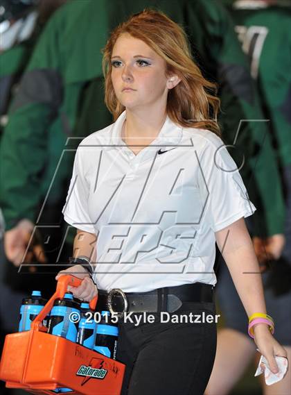 Thumbnail 3 in Crawford vs. Blue Ridge (UIL 2A Division 1 Region 2 Area Playoff) photogallery.