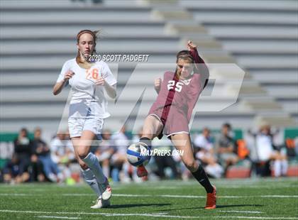 Thumbnail 3 in Rancho Buena Vista vs. Escondido (CIF SDS D4 Final) photogallery.
