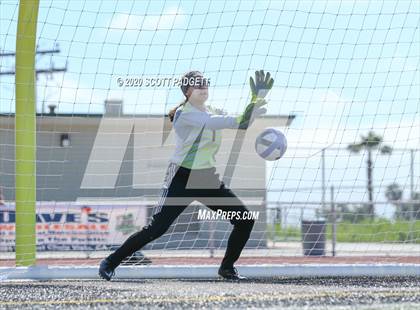 Thumbnail 3 in Rancho Buena Vista vs. Escondido (CIF SDS D4 Final) photogallery.