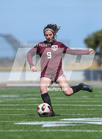Thumbnail 2 in Rancho Buena Vista vs. Escondido (CIF SDS D4 Final) photogallery.