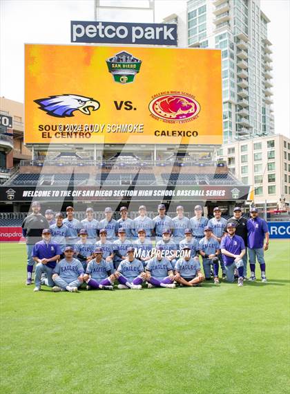 Thumbnail 1 in Southwest EC vs. Calexico (Game @ Petco Park) photogallery.