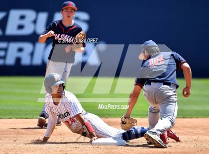 Thumbnail 1 in Maranatha vs. La Salle (CIF SS D3 Final) photogallery.