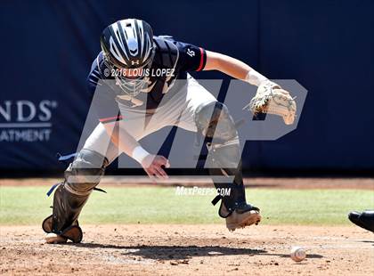 Thumbnail 2 in Maranatha vs. La Salle (CIF SS D3 Final) photogallery.