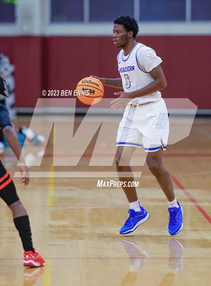 Thumbnail 2 in Dutchtown vs. McEachern (Hard in the Paint)  photogallery.