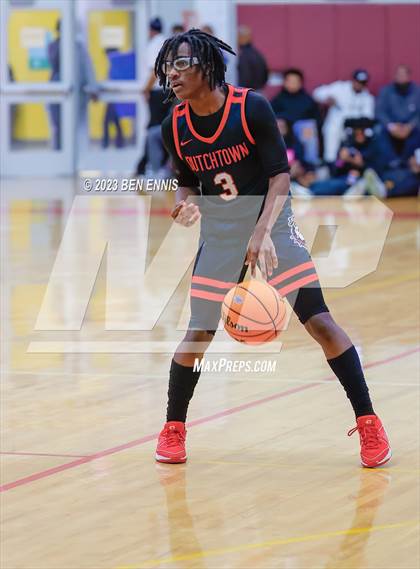 Thumbnail 2 in Dutchtown vs. McEachern (Hard in the Paint)  photogallery.