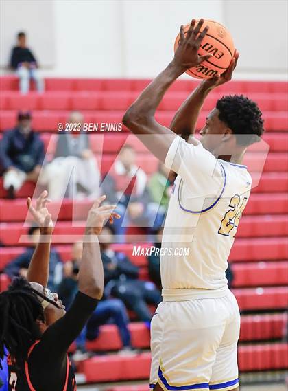 Thumbnail 1 in Dutchtown vs. McEachern (Hard in the Paint)  photogallery.