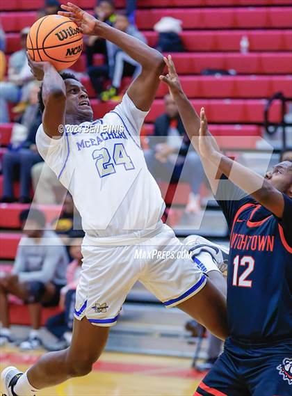 Thumbnail 3 in Dutchtown vs. McEachern (Hard in the Paint)  photogallery.