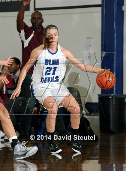 Thumbnail 2 in West Campus vs. Davis (Dorothy Speck Memorial) photogallery.