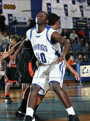 Thumbnail 1 in Foothill vs. Valley (Hoops for the Homeless Families Classic) photogallery.