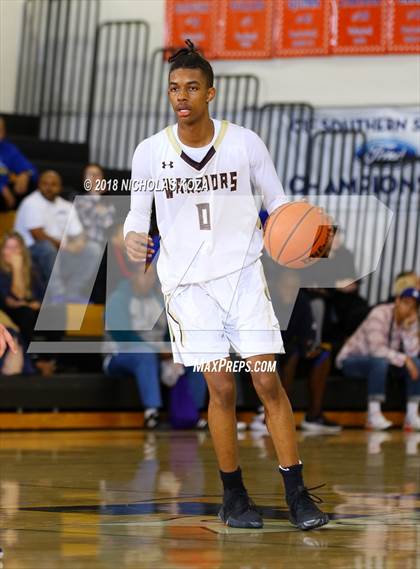 Thumbnail 2 in West Torrance vs. Santa Monica (Bishop Montgomery Shootout) photogallery.