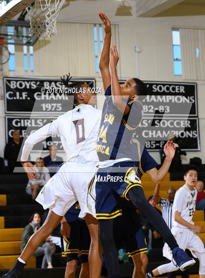 Thumbnail 2 in West Torrance vs. Santa Monica (Bishop Montgomery Shootout) photogallery.