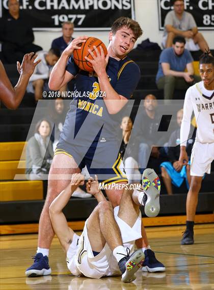 Thumbnail 3 in West Torrance vs. Santa Monica (Bishop Montgomery Shootout) photogallery.