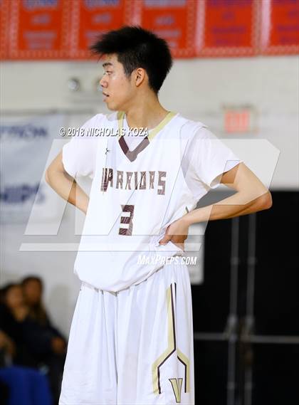 Thumbnail 2 in West Torrance vs. Santa Monica (Bishop Montgomery Shootout) photogallery.