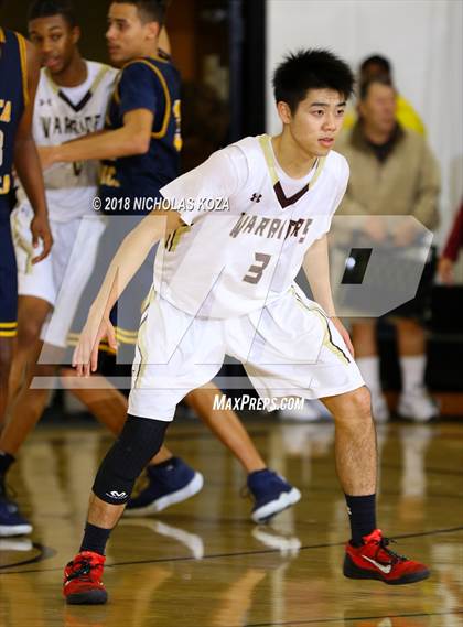 Thumbnail 1 in West Torrance vs. Santa Monica (Bishop Montgomery Shootout) photogallery.