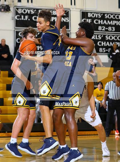 Thumbnail 2 in West Torrance vs. Santa Monica (Bishop Montgomery Shootout) photogallery.