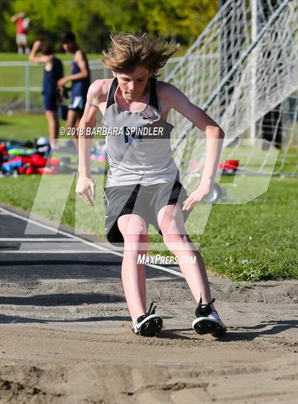 Thumbnail 1 in Mountainside Westview (Long Jump) photogallery.