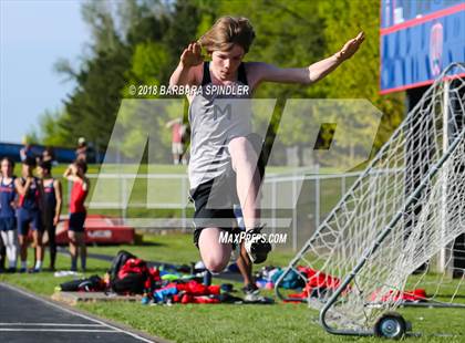 Thumbnail 2 in Mountainside Westview (Long Jump) photogallery.