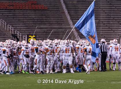 Thumbnail 3 in Roy vs. Timpview (UHSAA 4A Final) photogallery.