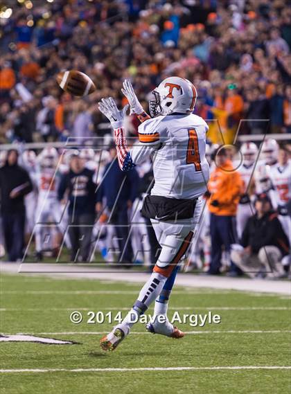 Thumbnail 3 in Roy vs. Timpview (UHSAA 4A Final) photogallery.