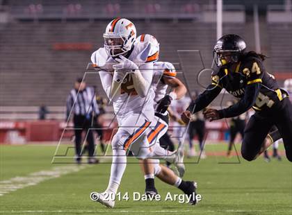 Thumbnail 2 in Roy vs. Timpview (UHSAA 4A Final) photogallery.