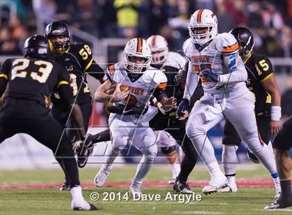 Thumbnail 1 in Roy vs. Timpview (UHSAA 4A Final) photogallery.