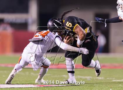 Thumbnail 1 in Roy vs. Timpview (UHSAA 4A Final) photogallery.