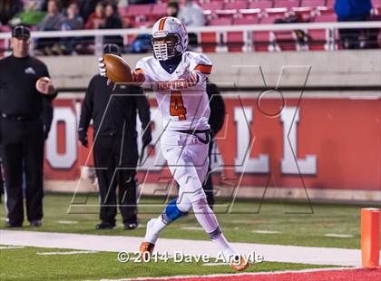 Thumbnail 3 in Roy vs. Timpview (UHSAA 4A Final) photogallery.