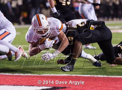 Thumbnail 3 in Roy vs. Timpview (UHSAA 4A Final) photogallery.
