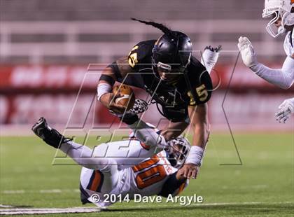 Thumbnail 3 in Roy vs. Timpview (UHSAA 4A Final) photogallery.