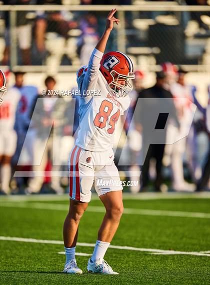 Thumbnail 3 in Bridgeland vs. Waxahachie (UIL 6A D1 Football Regional) photogallery.