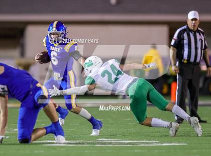 Thumbnail 1 in Brock vs. Wall (UIL 3A Bi-District) photogallery.