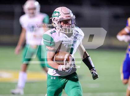 Thumbnail 3 in Brock vs. Wall (UIL 3A Bi-District) photogallery.