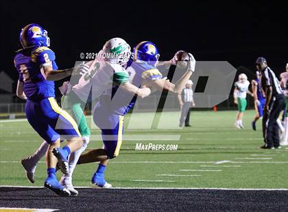 Thumbnail 3 in Brock vs. Wall (UIL 3A Bi-District) photogallery.