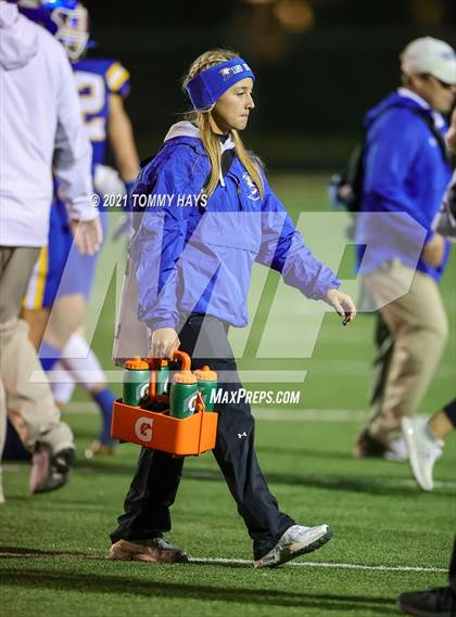 Thumbnail 1 in Brock vs. Wall (UIL 3A Bi-District) photogallery.