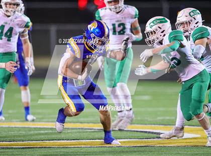 Thumbnail 2 in Brock vs. Wall (UIL 3A Bi-District) photogallery.