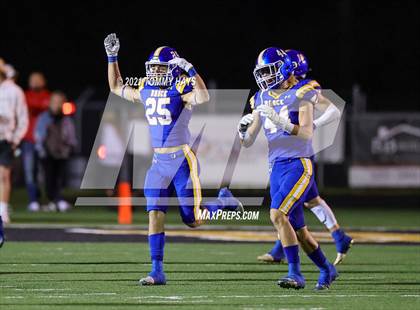 Thumbnail 1 in Brock vs. Wall (UIL 3A Bi-District) photogallery.