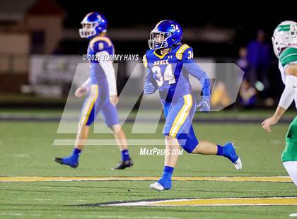 Thumbnail 2 in Brock vs. Wall (UIL 3A Bi-District) photogallery.