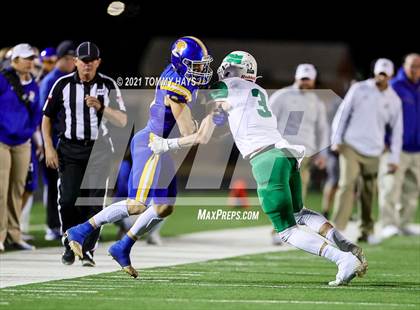 Thumbnail 2 in Brock vs. Wall (UIL 3A Bi-District) photogallery.