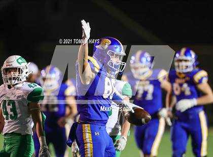 Thumbnail 3 in Brock vs. Wall (UIL 3A Bi-District) photogallery.
