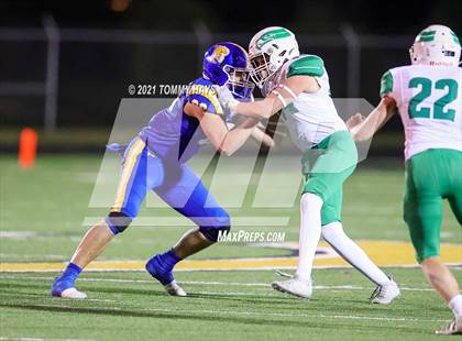 Thumbnail 3 in Brock vs. Wall (UIL 3A Bi-District) photogallery.