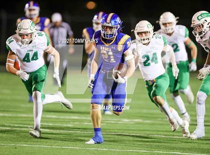 Thumbnail 3 in Brock vs. Wall (UIL 3A Bi-District) photogallery.