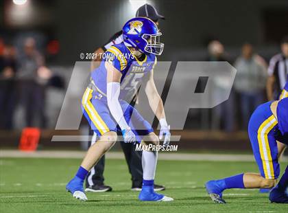 Thumbnail 2 in Brock vs. Wall (UIL 3A Bi-District) photogallery.