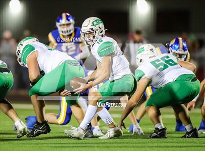 Thumbnail 2 in Brock vs. Wall (UIL 3A Bi-District) photogallery.