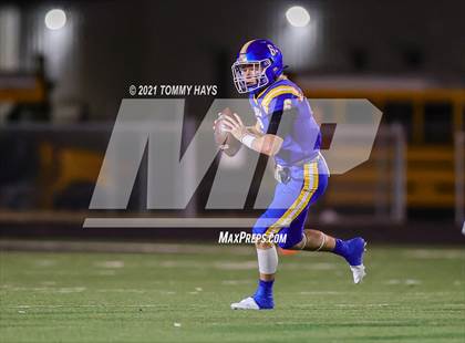 Thumbnail 2 in Brock vs. Wall (UIL 3A Bi-District) photogallery.