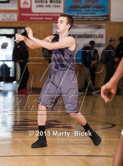 Thumbnail 3 in Turlock vs. Freedom photogallery.