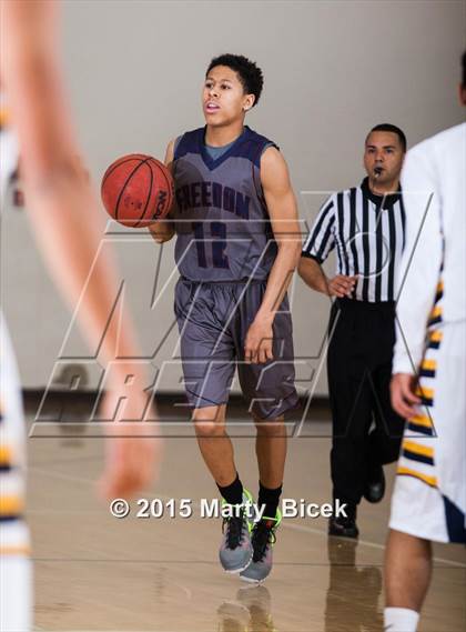 Thumbnail 2 in Turlock vs. Freedom photogallery.