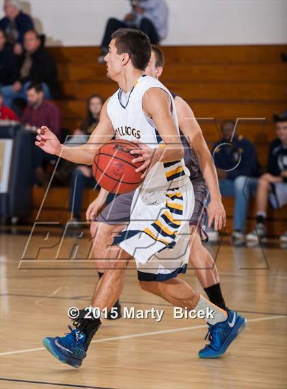 Thumbnail 2 in Turlock vs. Freedom photogallery.
