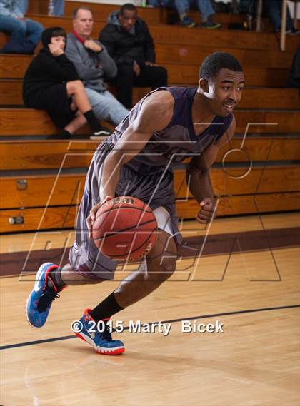 Thumbnail 1 in Turlock vs. Freedom photogallery.