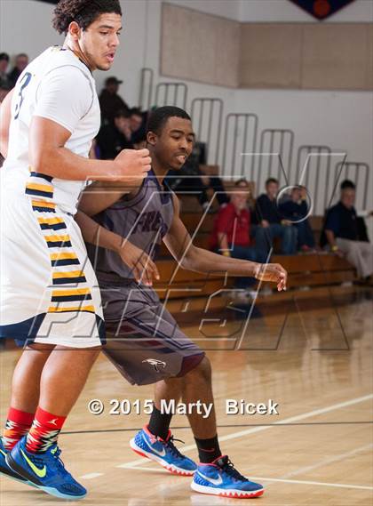 Thumbnail 1 in Turlock vs. Freedom photogallery.