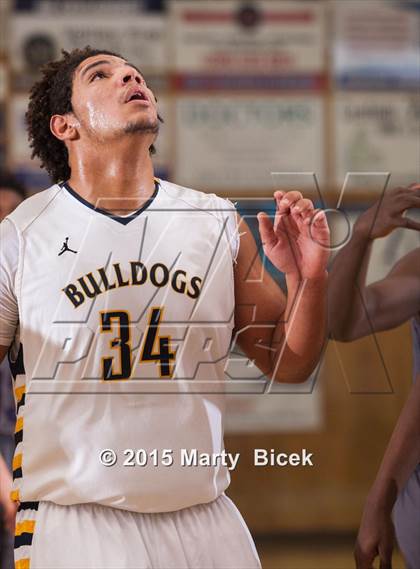 Thumbnail 3 in Turlock vs. Freedom photogallery.